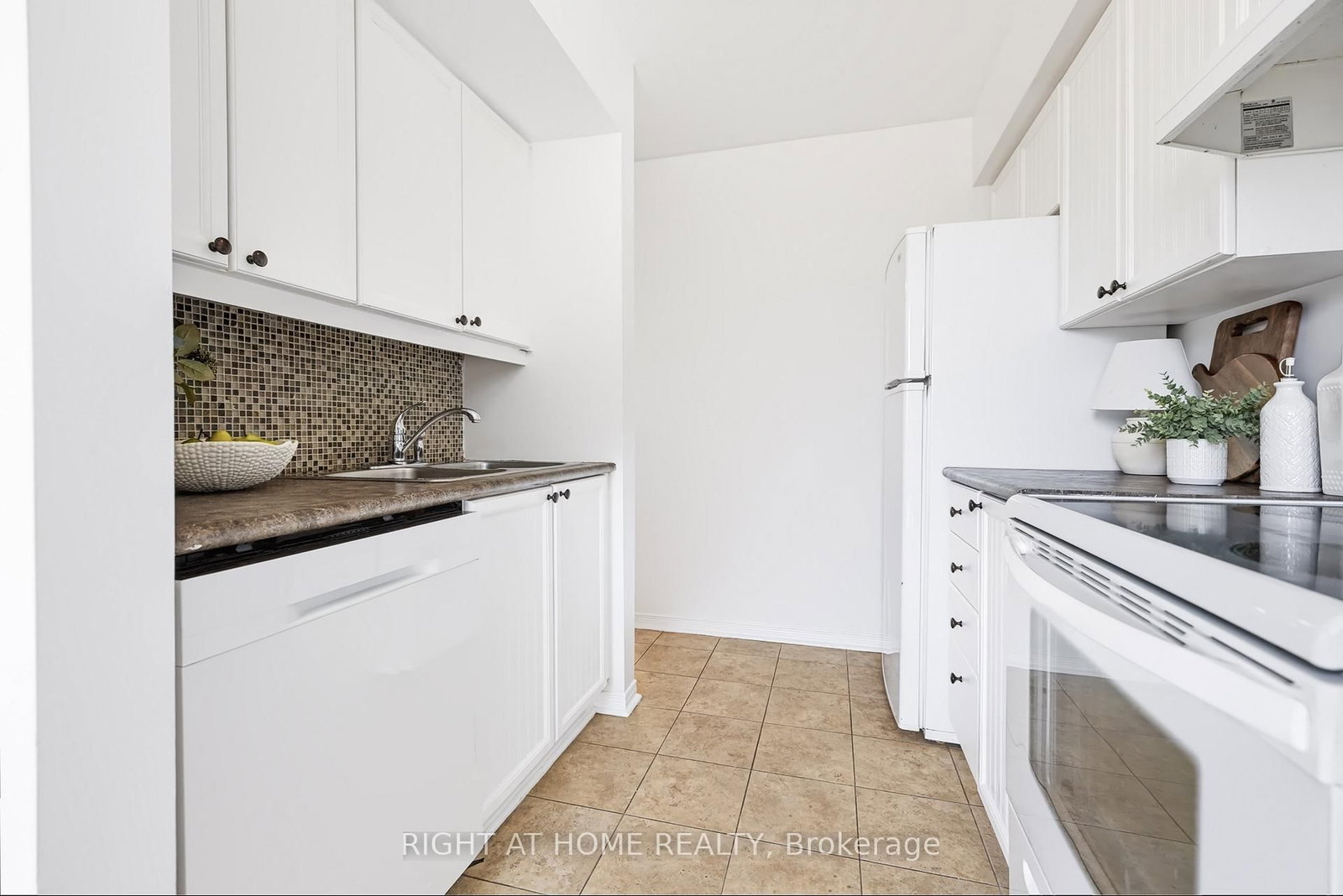 105 Crampton Drive • Carleton Place, ON photo 14