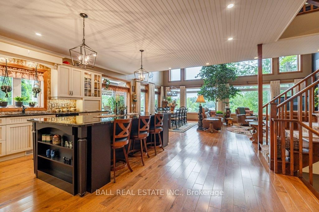 32 Shadowood Lane • North Kawartha, ON photo 10