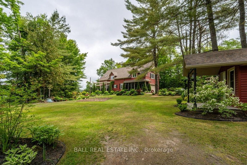32 Shadowood Lane