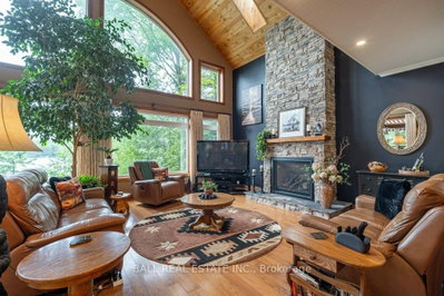 32 Shadowood Lane • North Kawartha, ON photo 8