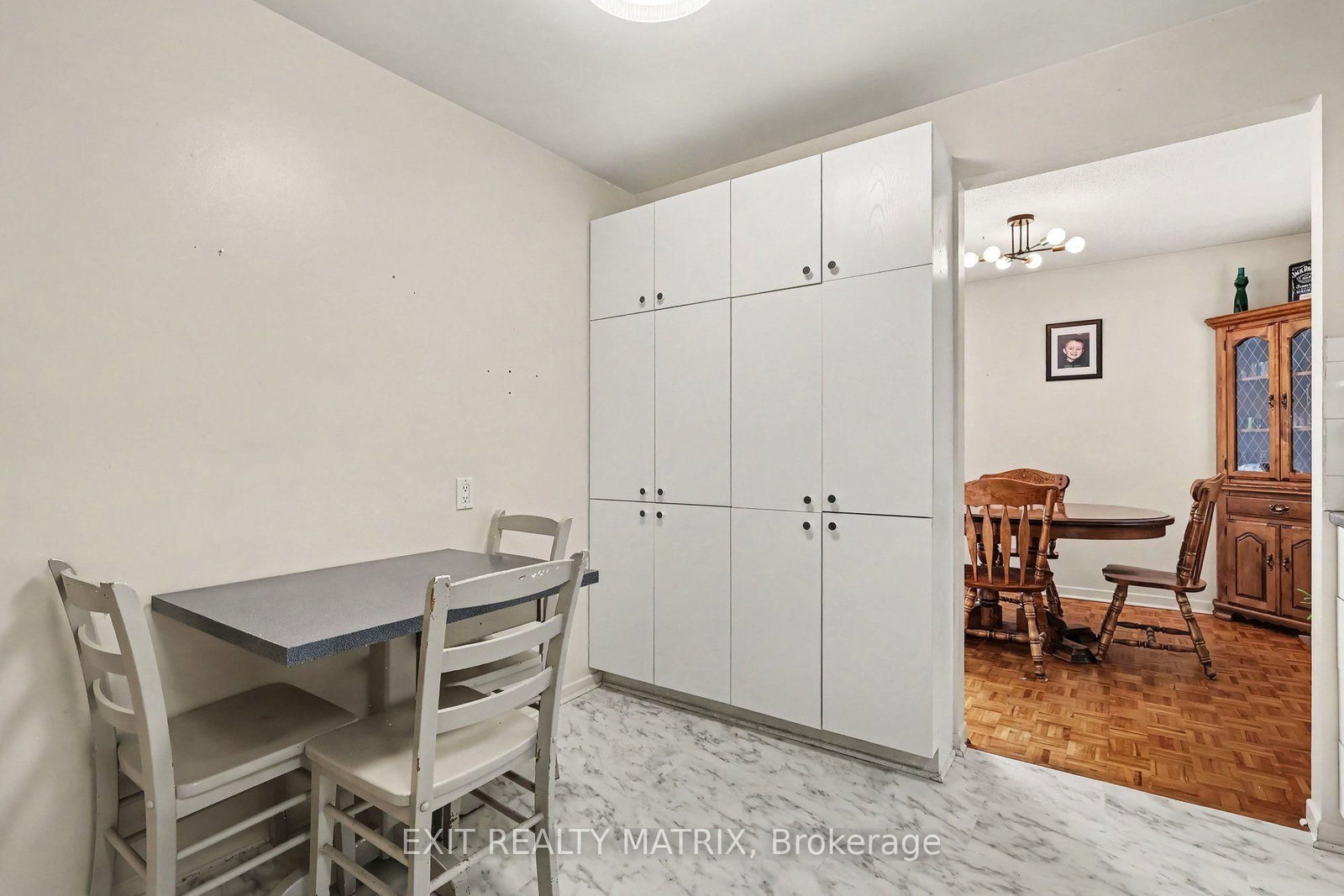 1887 Elmridge Drive • Ottawa, ON photo 14