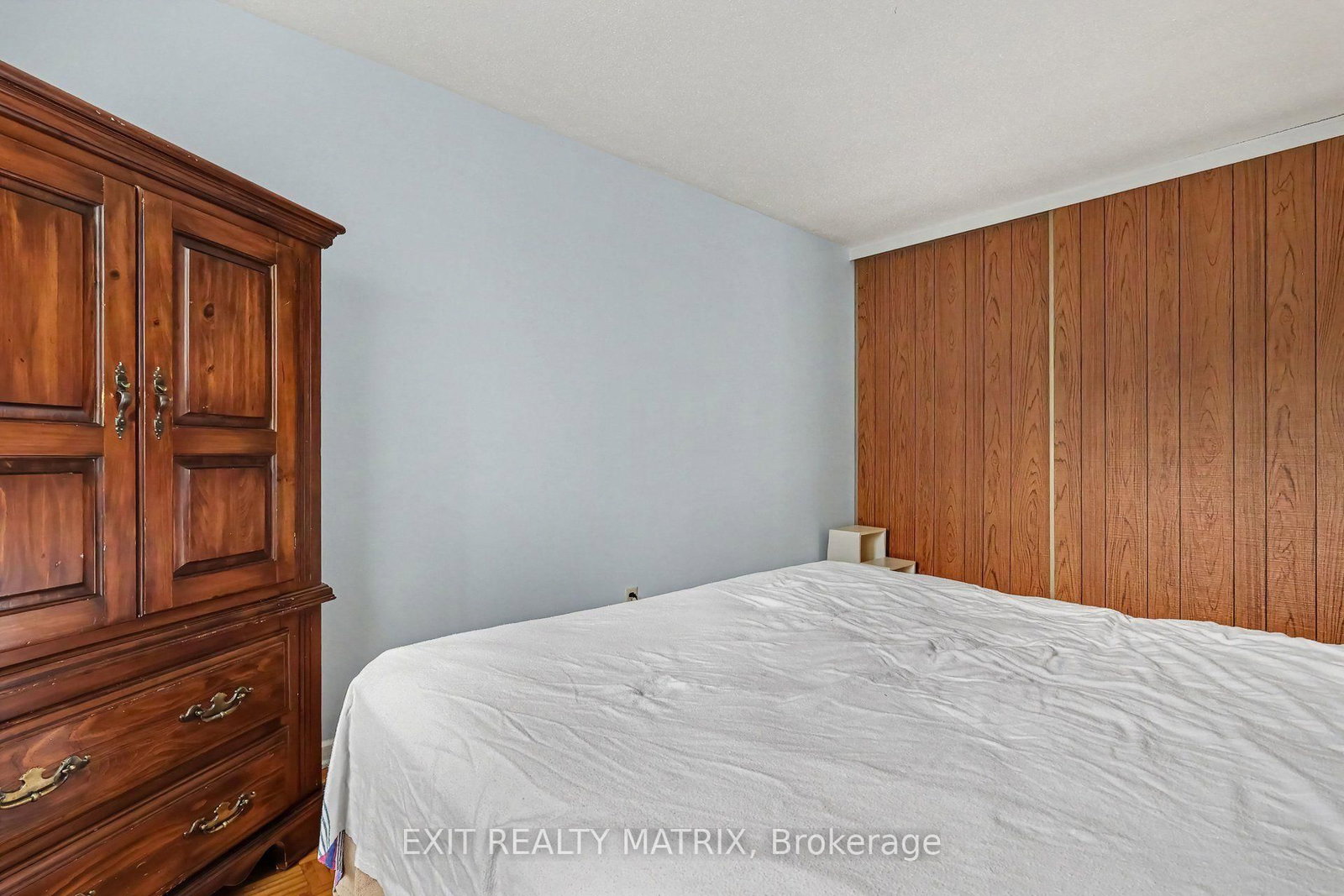 1887 Elmridge Drive • Ottawa, ON photo 19