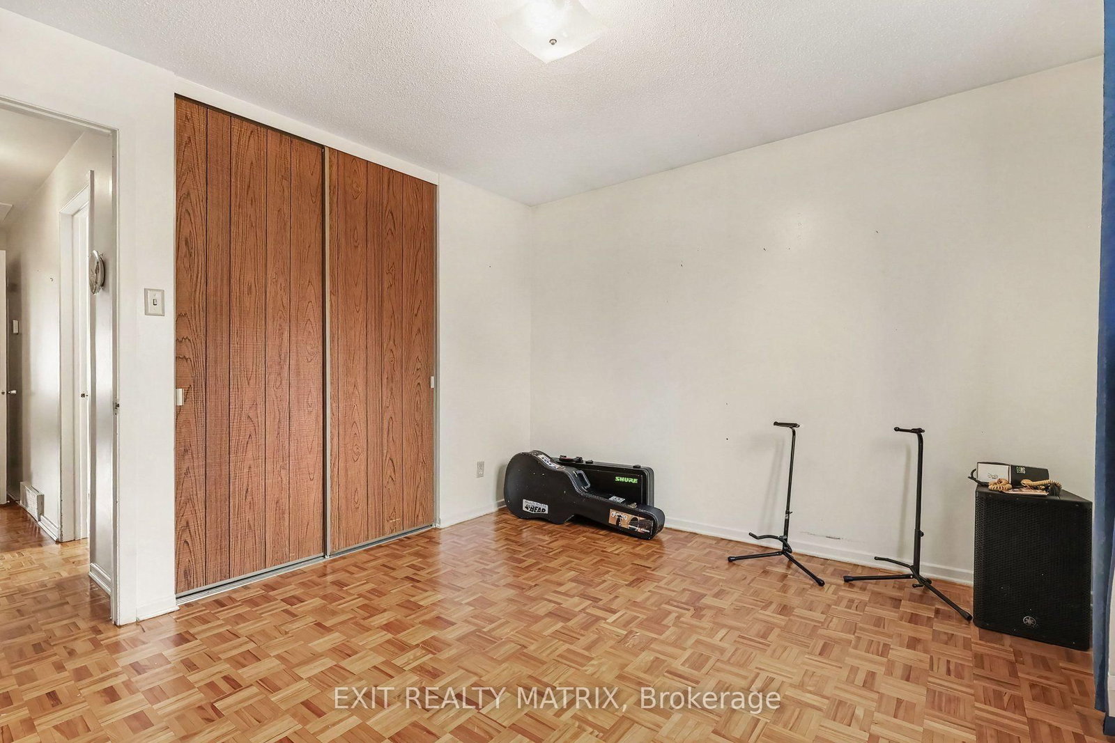 1887 Elmridge Drive • Ottawa, ON photo 20