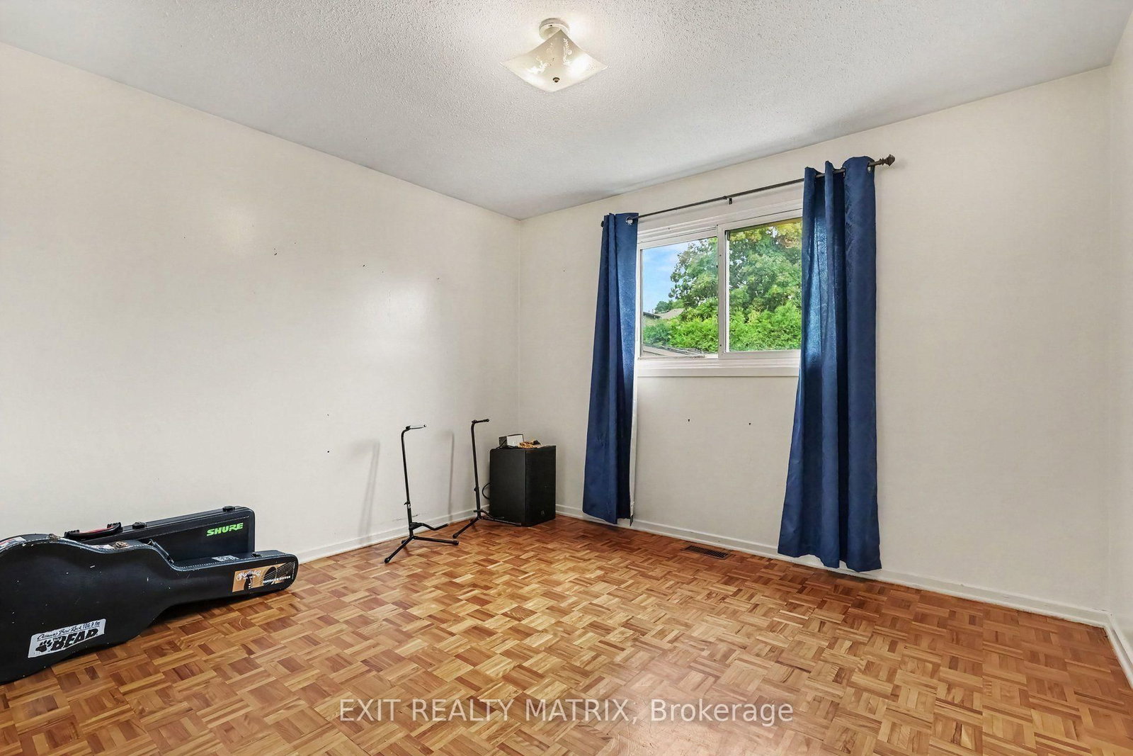 1887 Elmridge Drive • Ottawa, ON photo 21