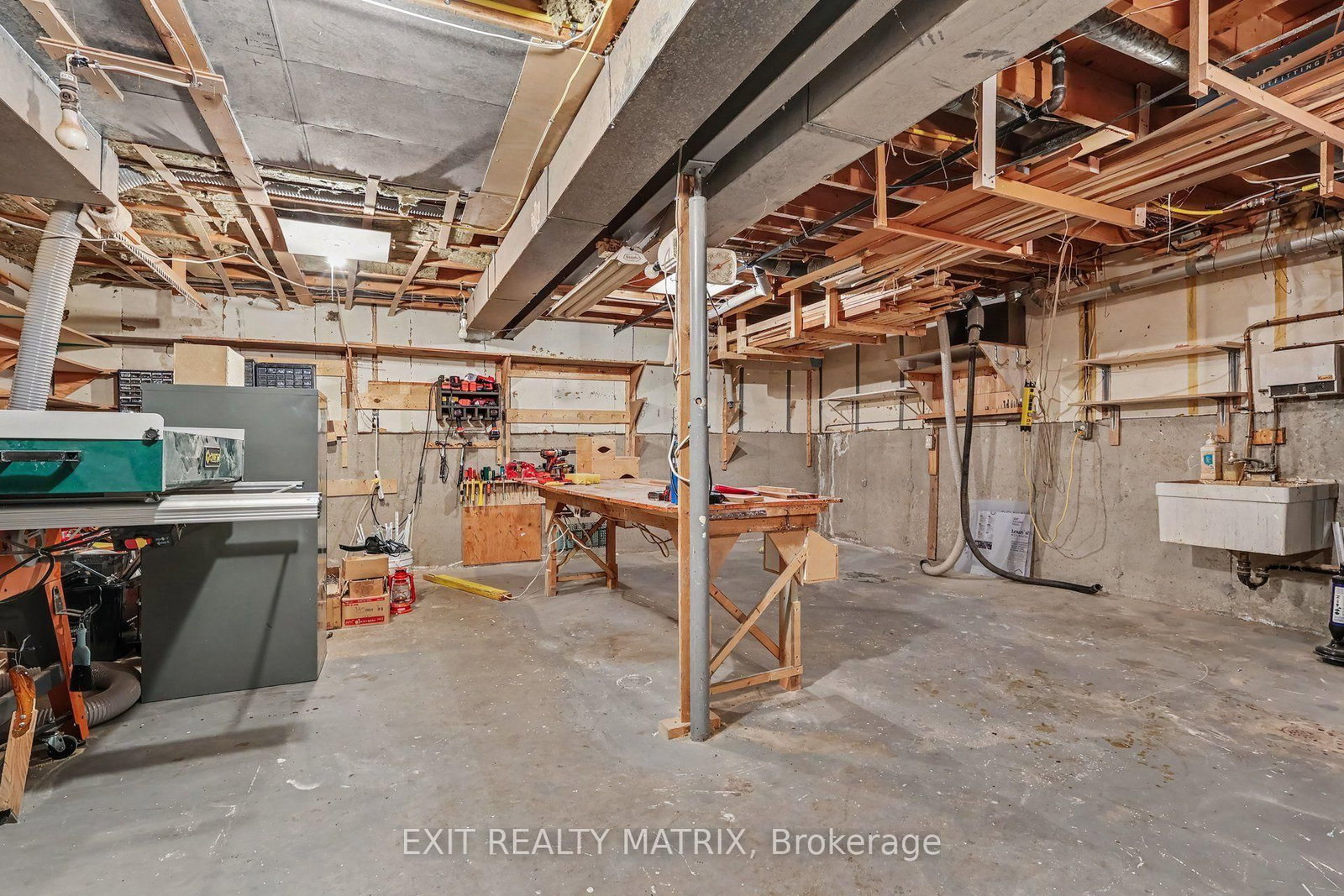 1887 Elmridge Drive • Ottawa, ON photo 27