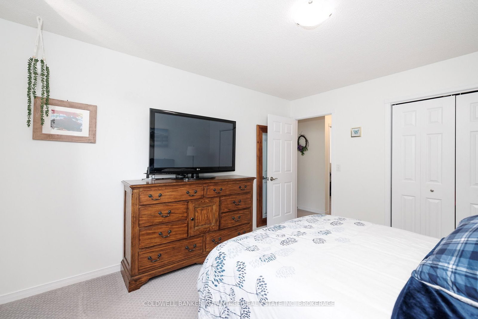 11 Woodland Drive • Welland, ON photo 10
