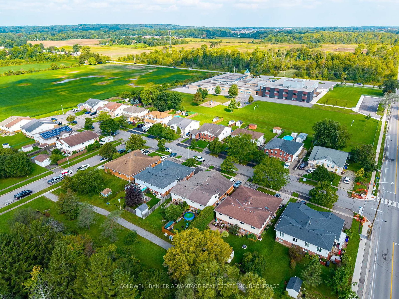 11 Woodland Drive • Welland, ON photo 32