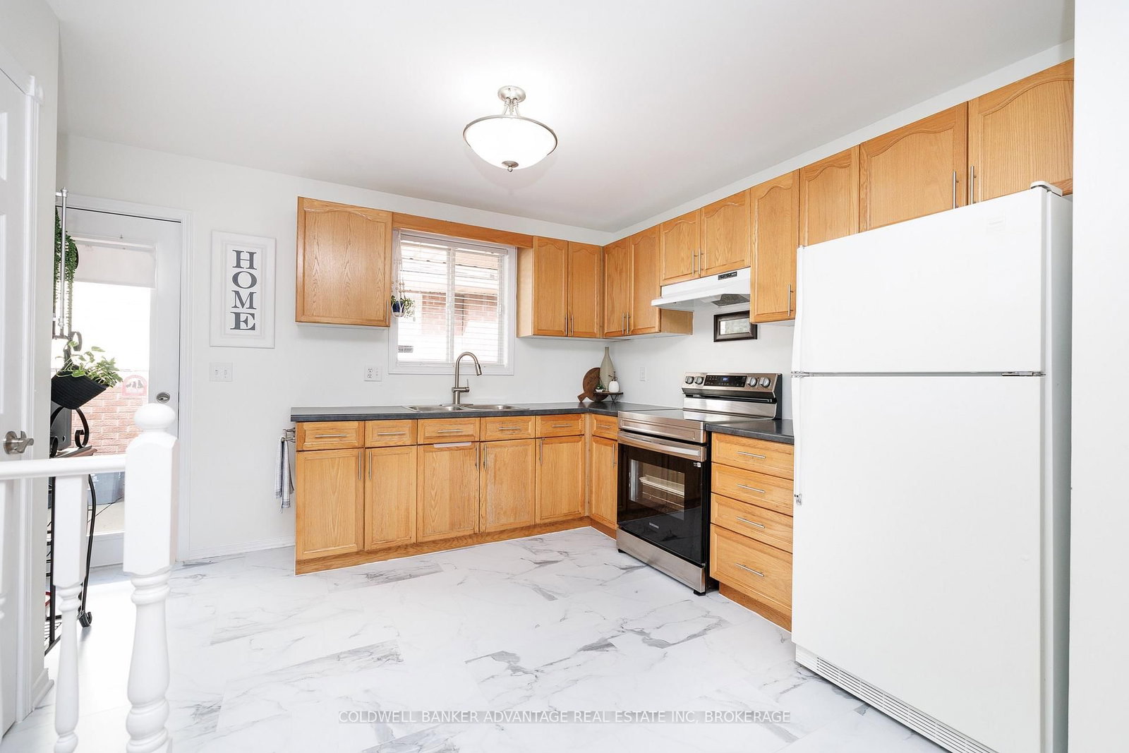11 Woodland Drive • Welland, ON photo 6