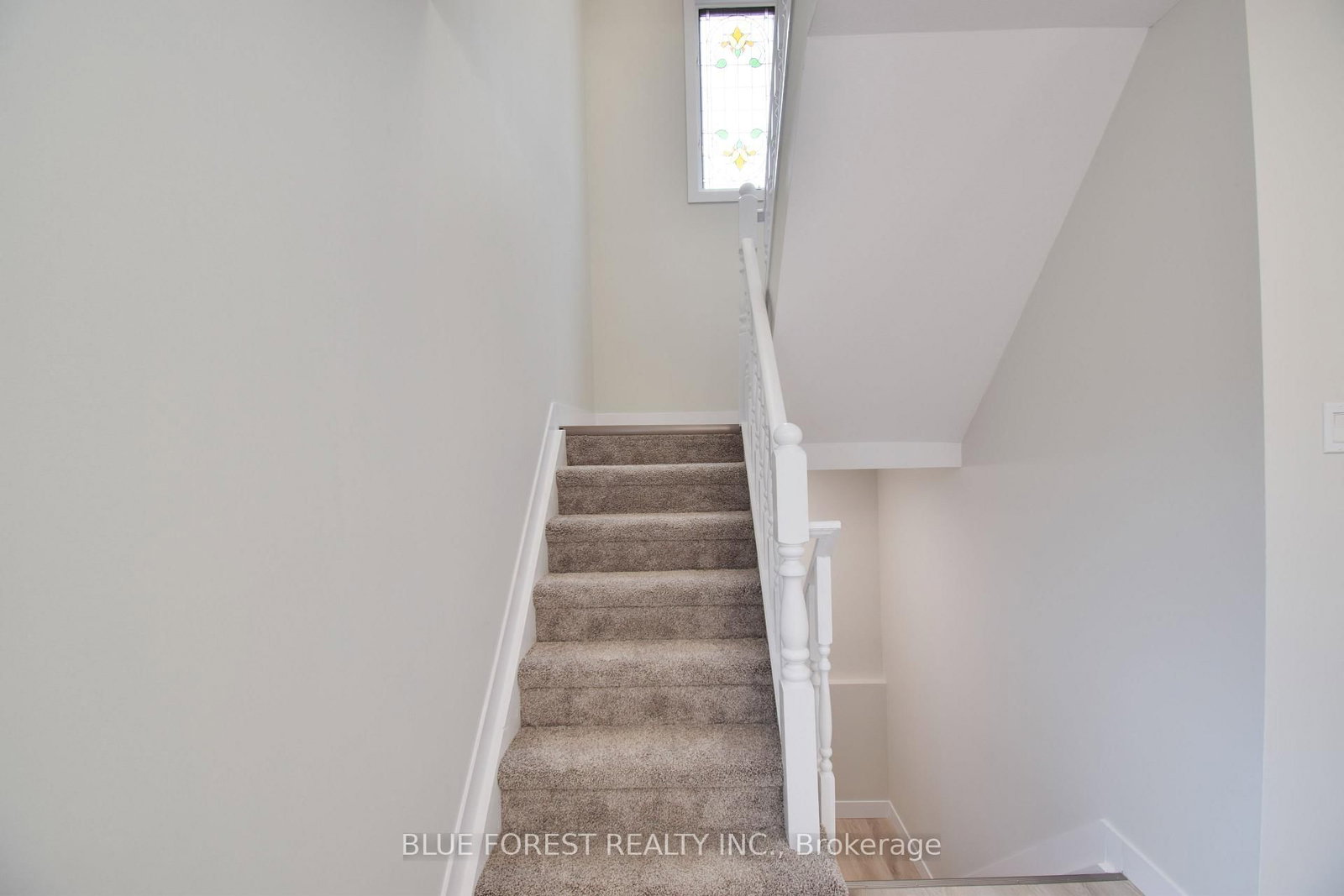1048 Mahogany Road • London North, ON photo 12