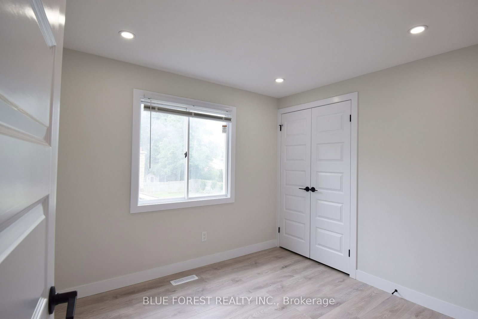 1048 Mahogany Road • London North, ON photo 15