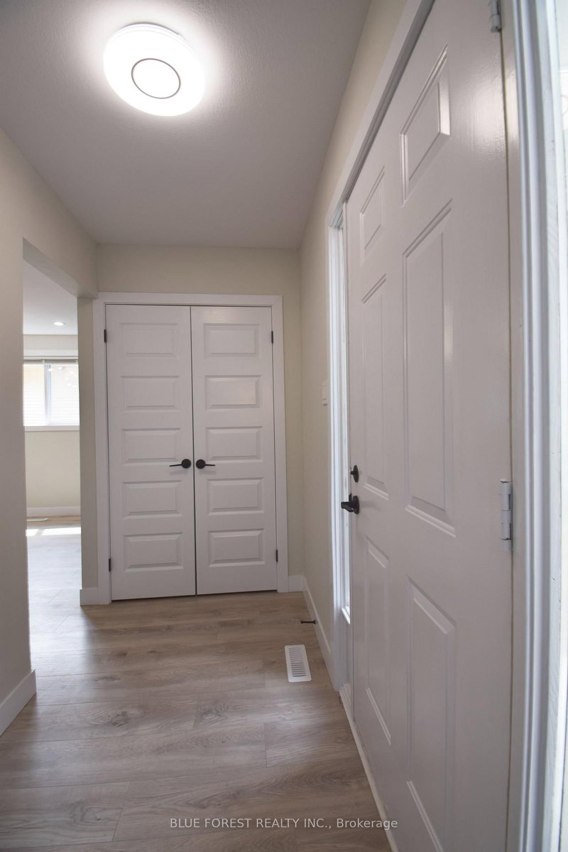 1048 Mahogany Road