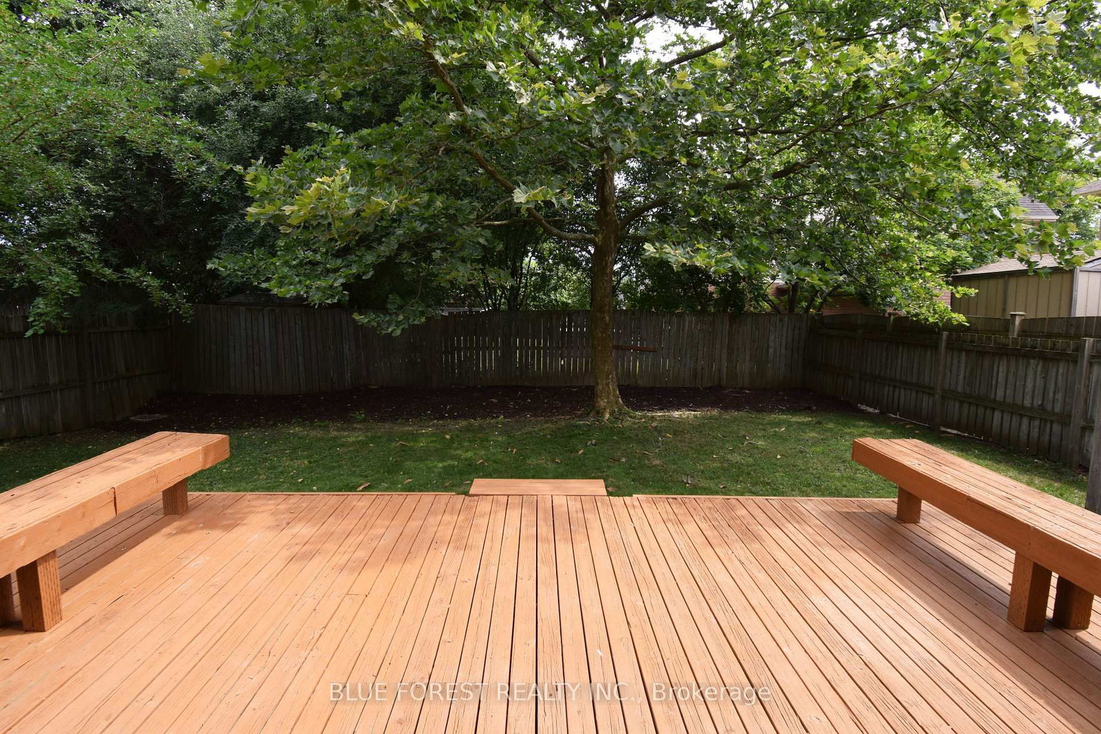 1048 Mahogany Road • London North, ON photo 37