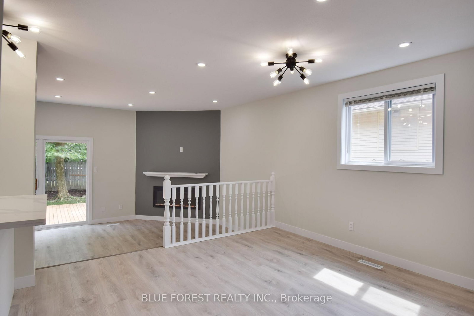1048 Mahogany Road • London North, ON photo 5