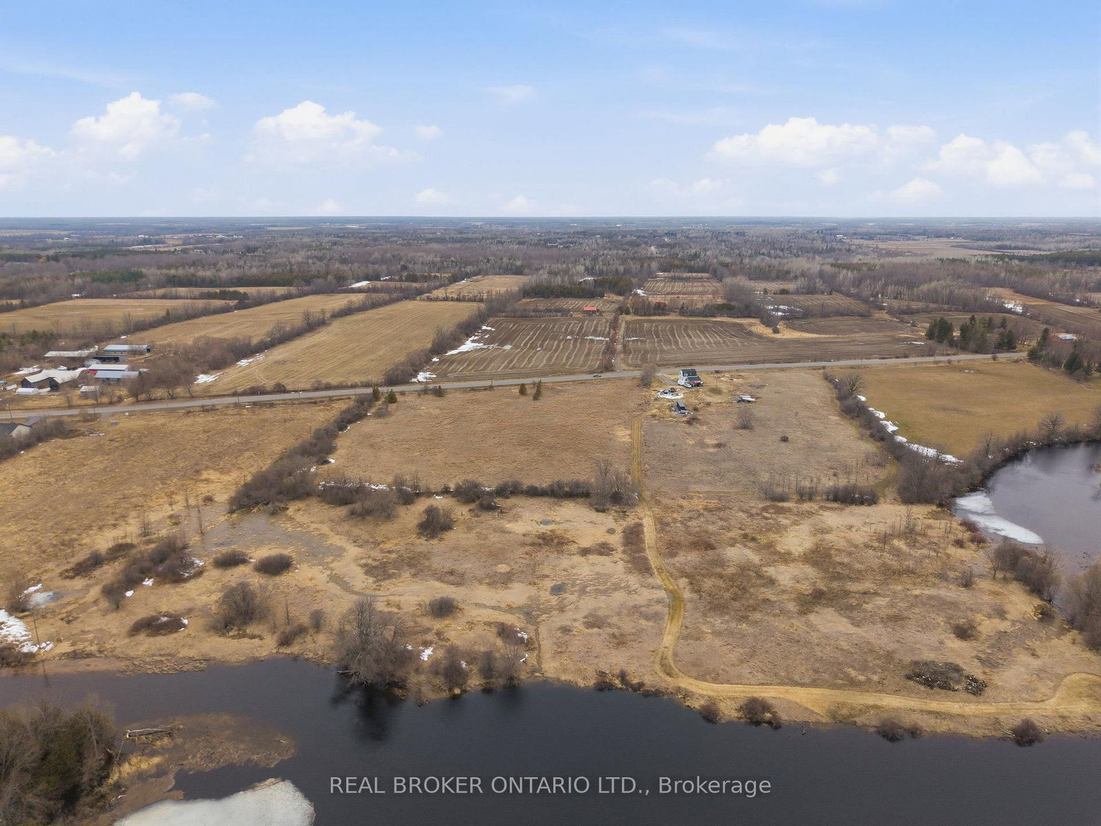 1706 County 18 Road • North Grenville, ON photo 9