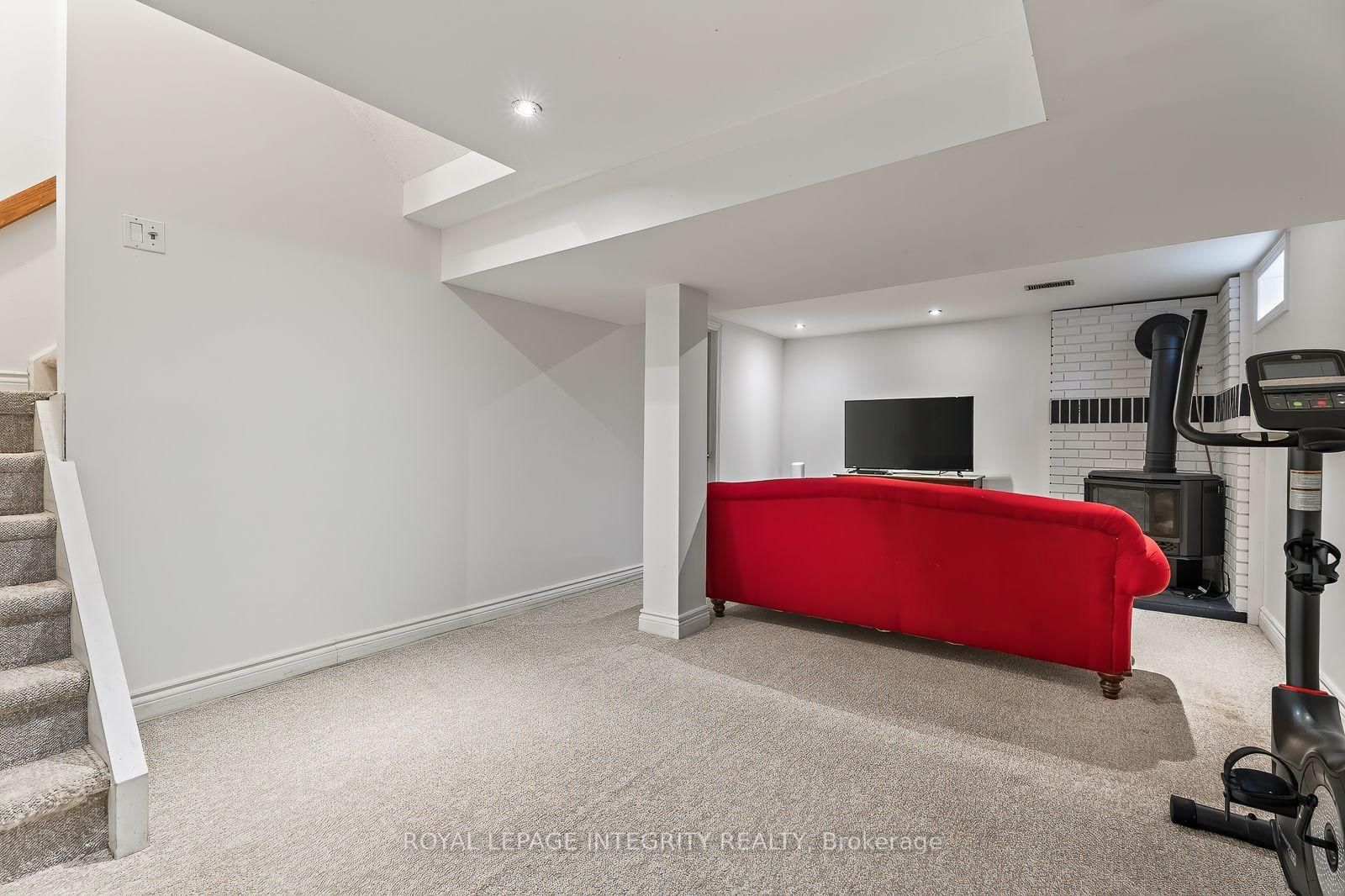 30 Sumner Street • Kanata, ON photo 37
