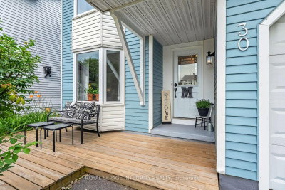 30 Sumner Street • Kanata, ON photo 4