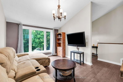 106008 Southgate Rd 10 Line • Southgate, ON photo 6
