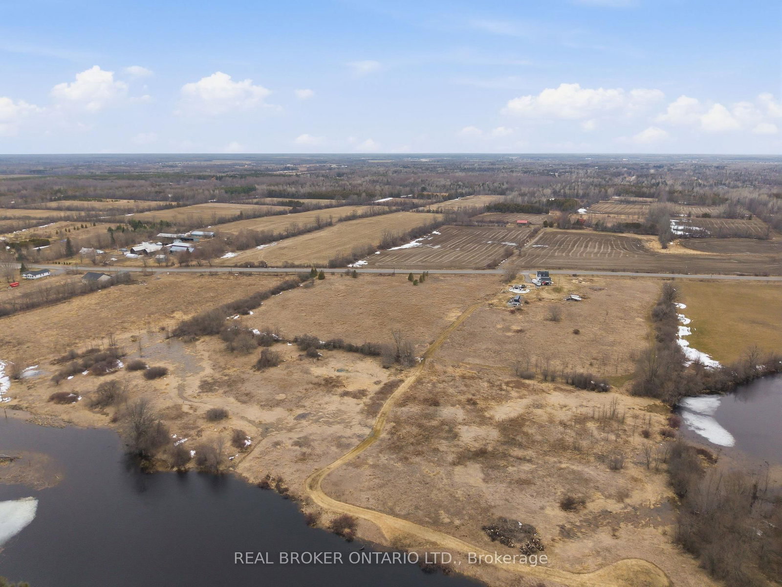 1718 County 18 Road • North Grenville, ON photo 10