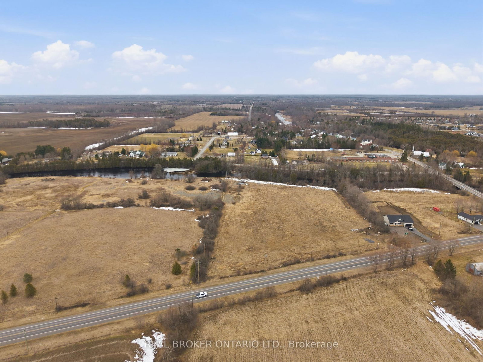 1718 County 18 Road • North Grenville, ON photo 8