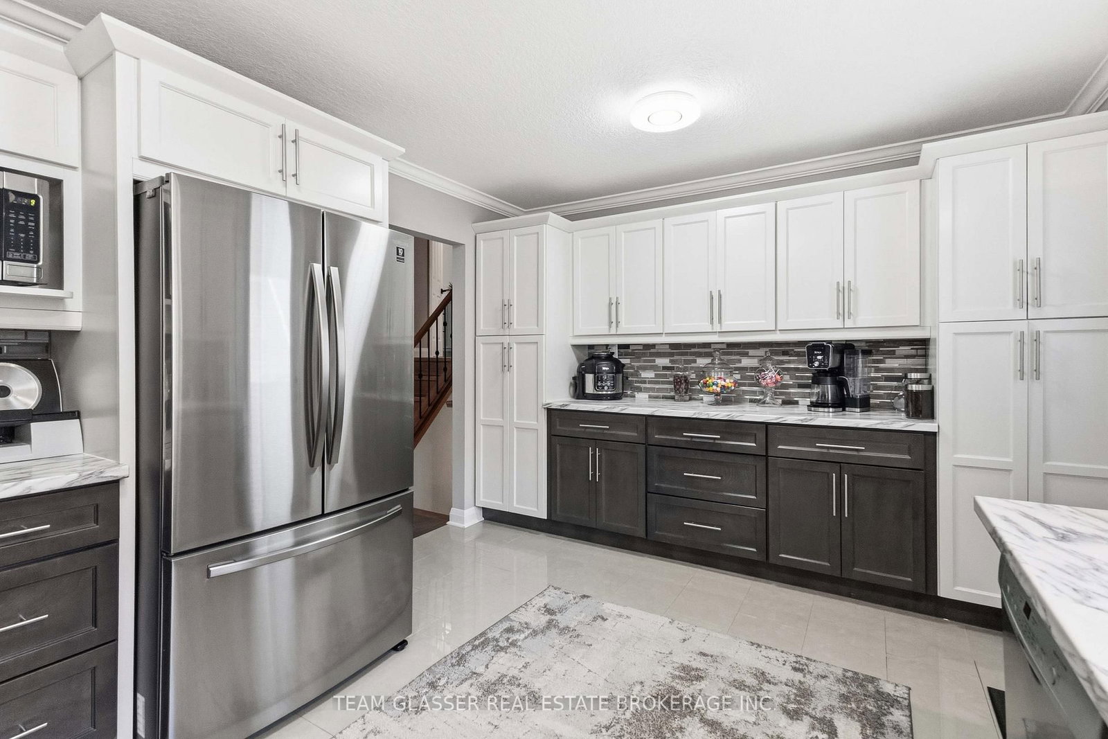 2334 MEADOWGATE Boulevard • London South, ON photo 25