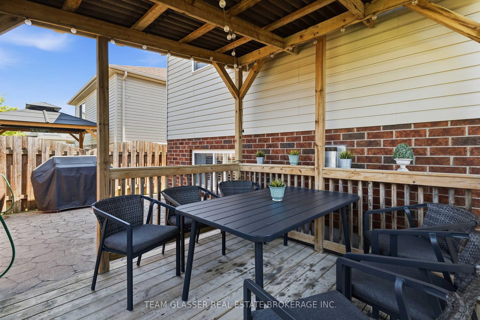 2334 MEADOWGATE Boulevard • London South, ON photo 41