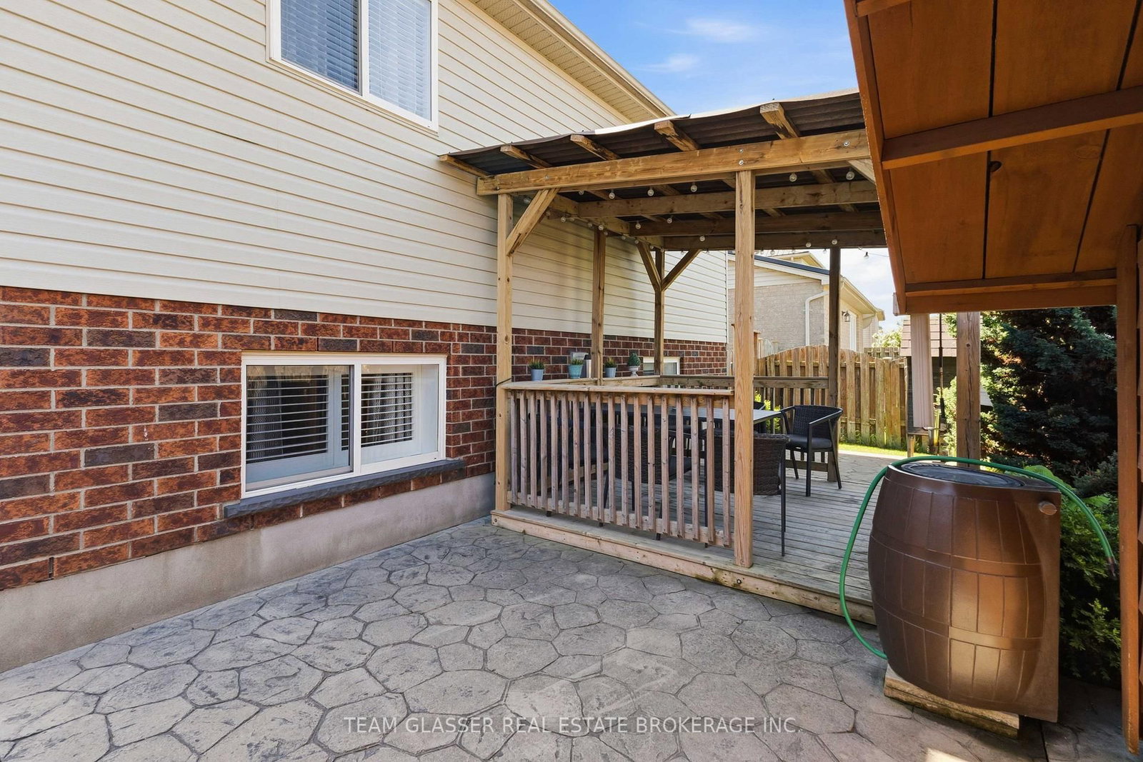 2334 MEADOWGATE Boulevard • London South, ON photo 44