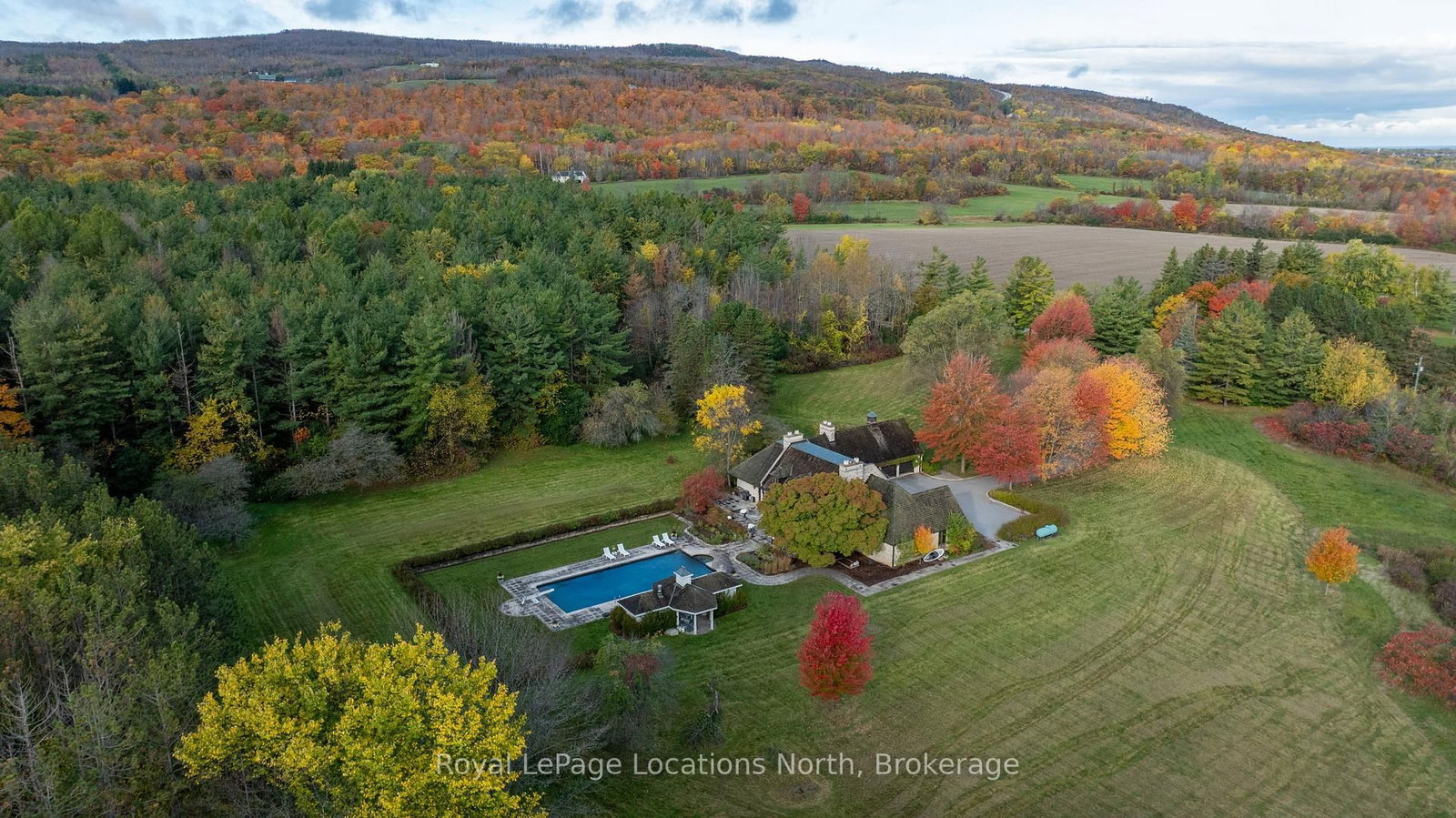 609830 12th Side Road • Blue Mountains, ON photo 29