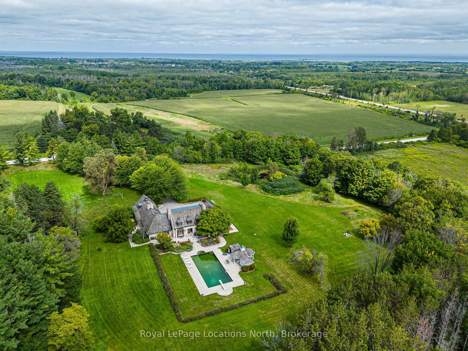 609830 12th Side Road • Blue Mountains, ON photo 38