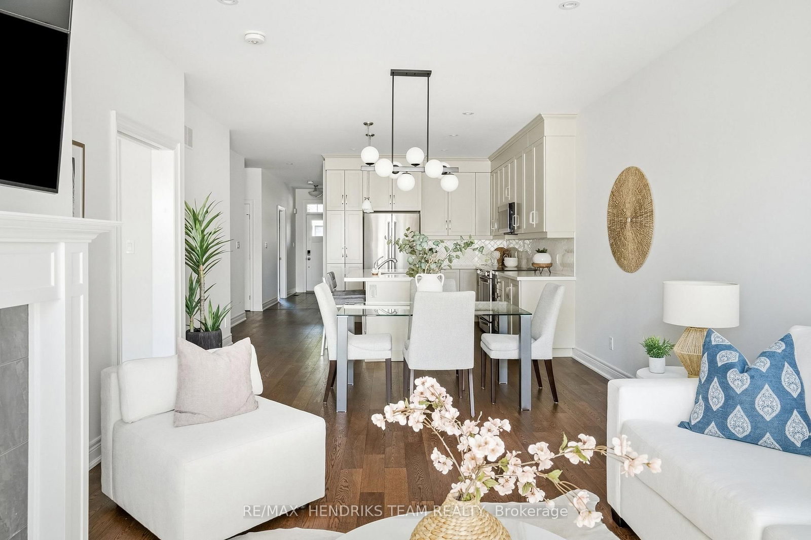 13 Turbinia Court • Grimsby, ON photo 17