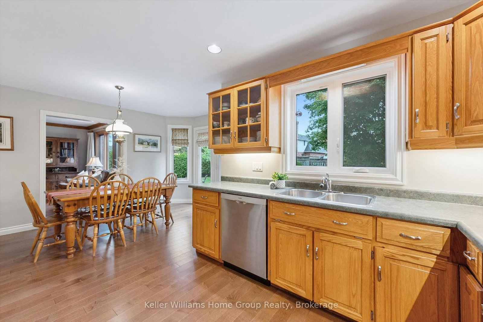 24 Fieldstone Road • Guelph, ON photo 18