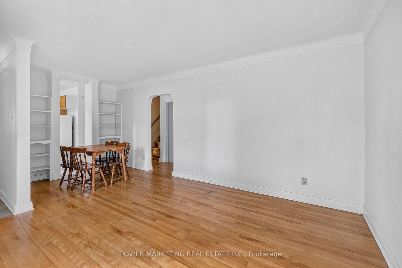 535 Dunbrack Street • Ottawa, ON photo 12