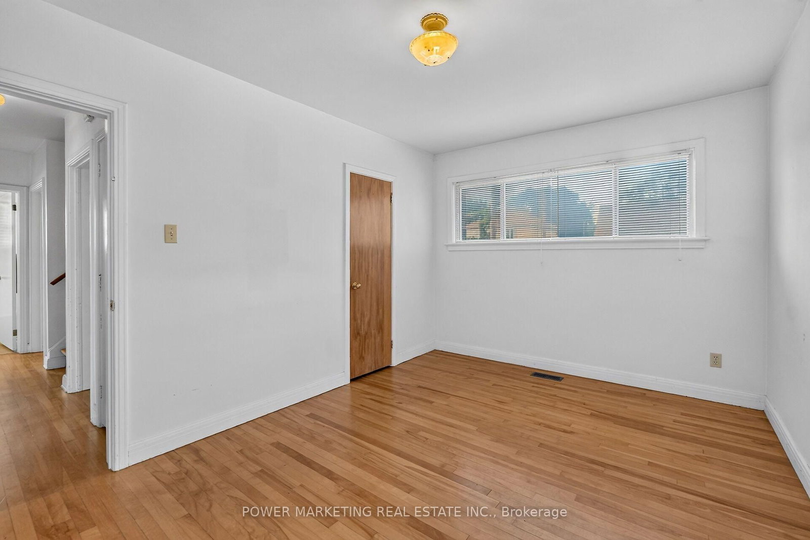 535 Dunbrack Street • Ottawa, ON photo 23