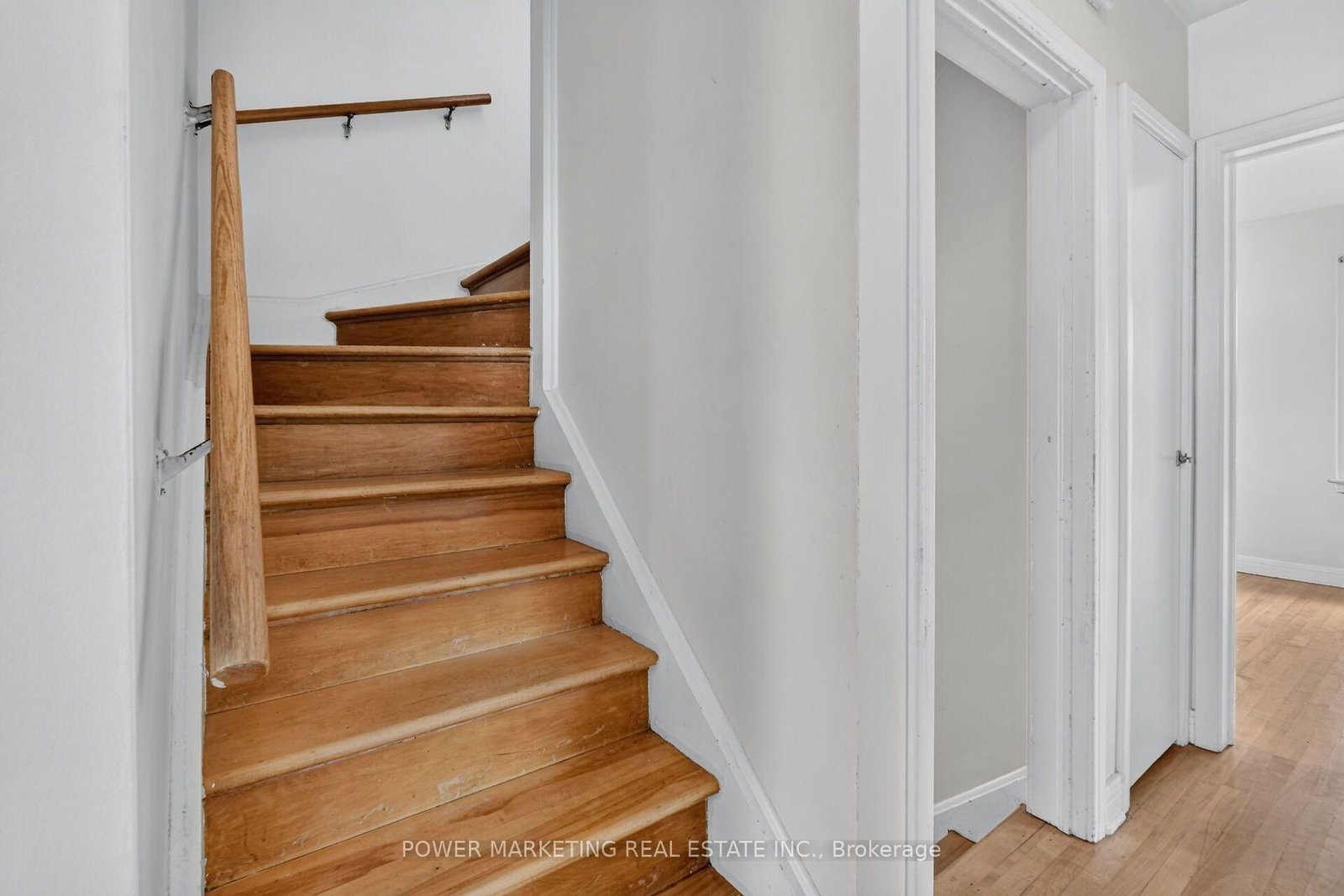 535 Dunbrack Street • Ottawa, ON photo 29