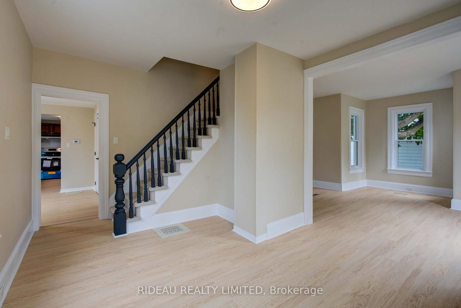342 Kitley Line 8 Road, Elizabethtown-Kitley 2