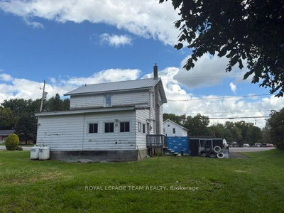 3312 Yorks Corners Road • Kenmore, ON photo 4