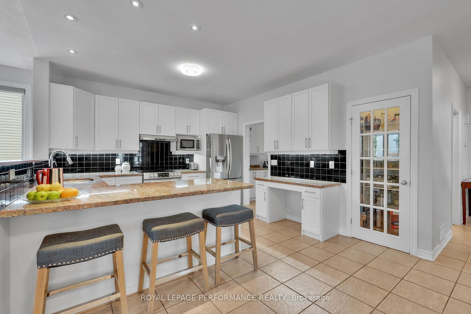 767 Long Point Circle N • Ottawa, ON photo 14