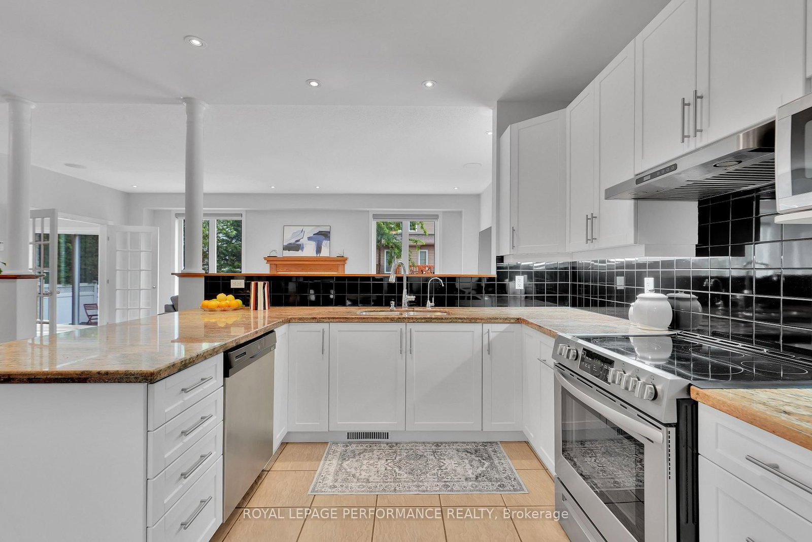 767 Long Point Circle N • Ottawa, ON photo 18