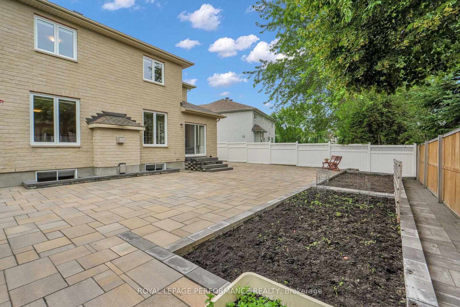 767 Long Point Circle N • Ottawa, ON photo 41