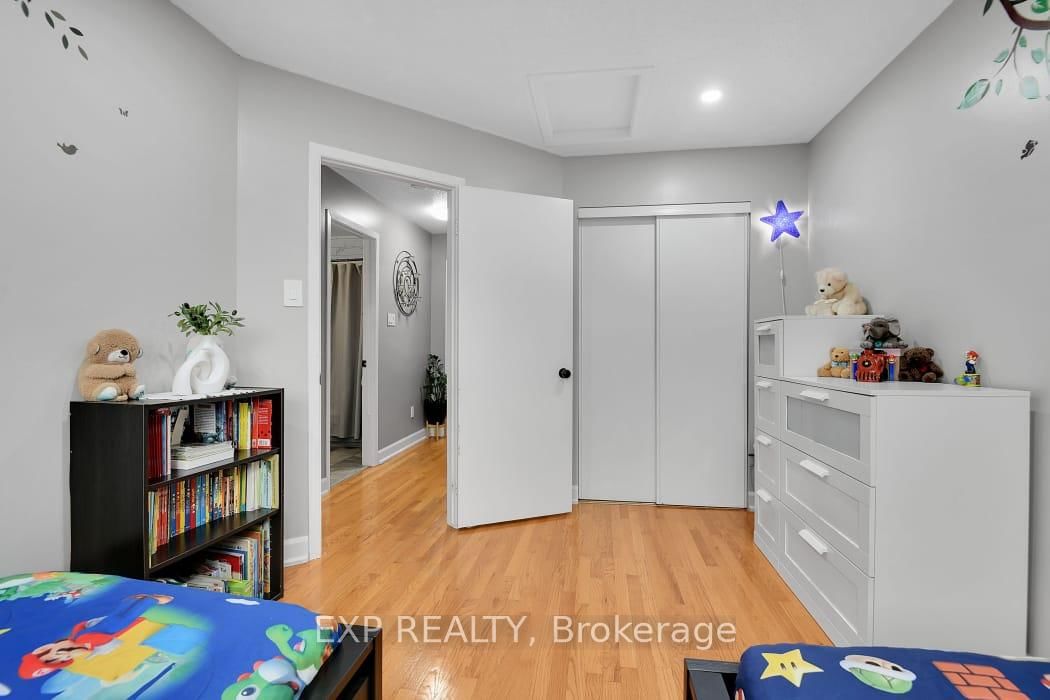 138 Acklam Terrace • Ottawa, ON photo 22