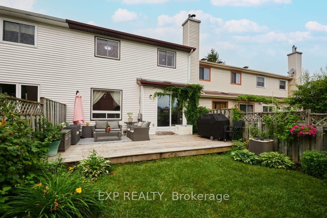 138 Acklam Terrace • Ottawa, ON photo 28