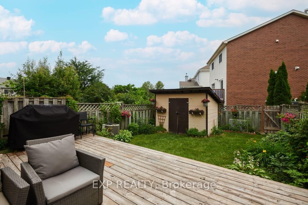 138 Acklam Terrace • Ottawa, ON photo 30