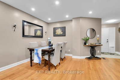 138 Acklam Terrace • Ottawa, ON photo 9