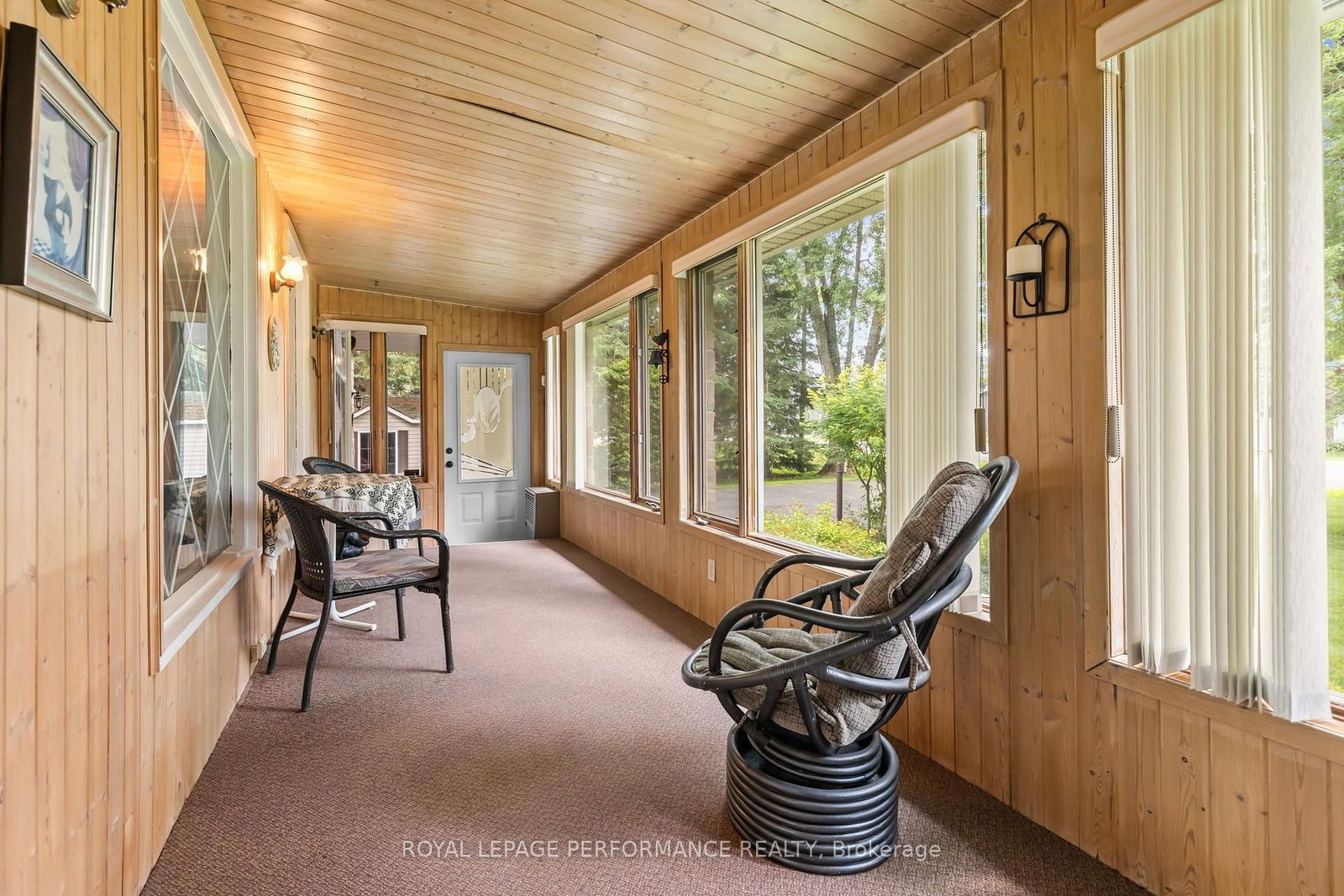 828 Principale Street • Casselman, ON photo 12