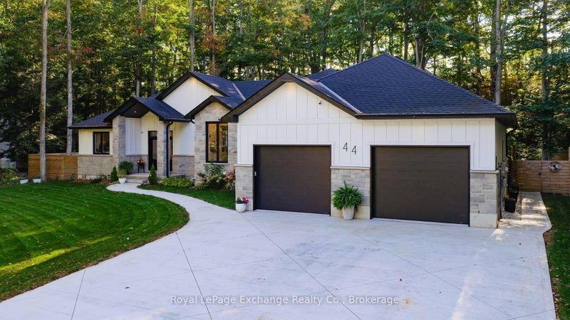 44 Blairs Trail