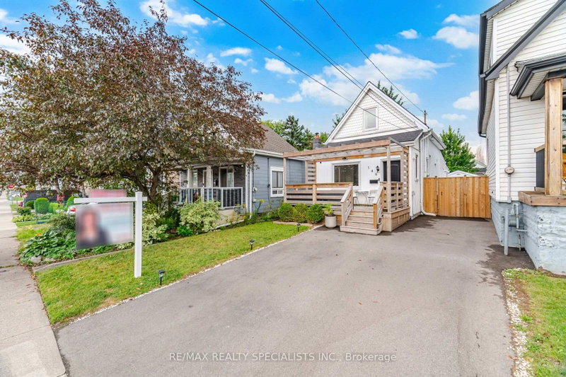 146 Campbell Avenue