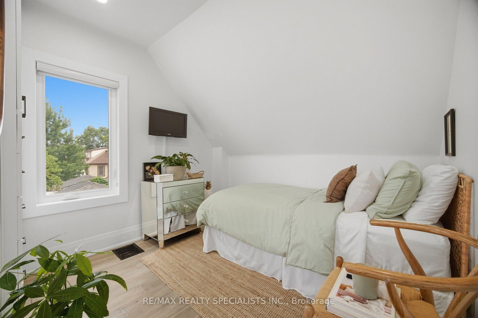 146 Campbell Avenue • Hamilton, ON photo 31