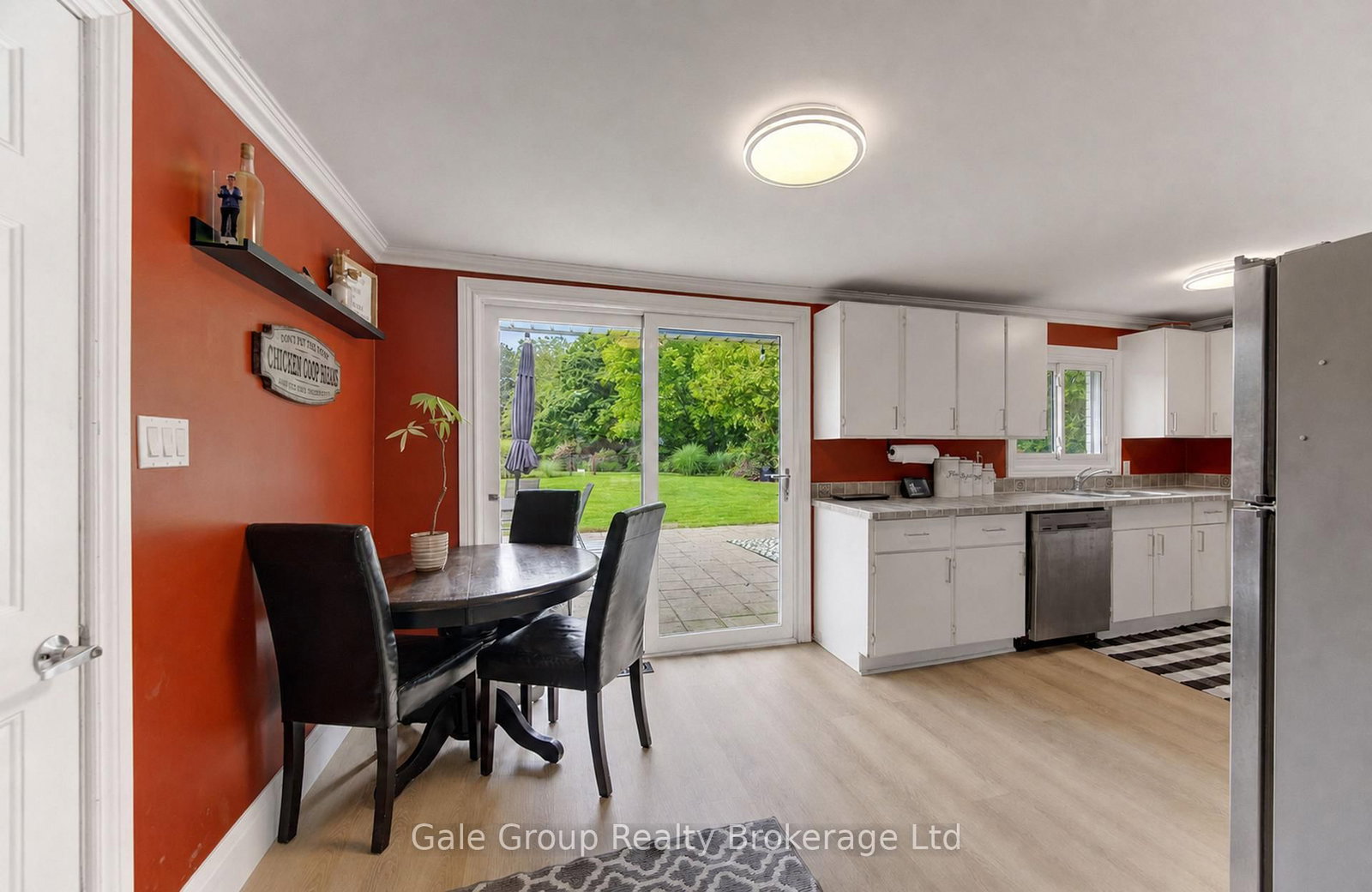 15 William Street • Tillsonburg, ON photo 10