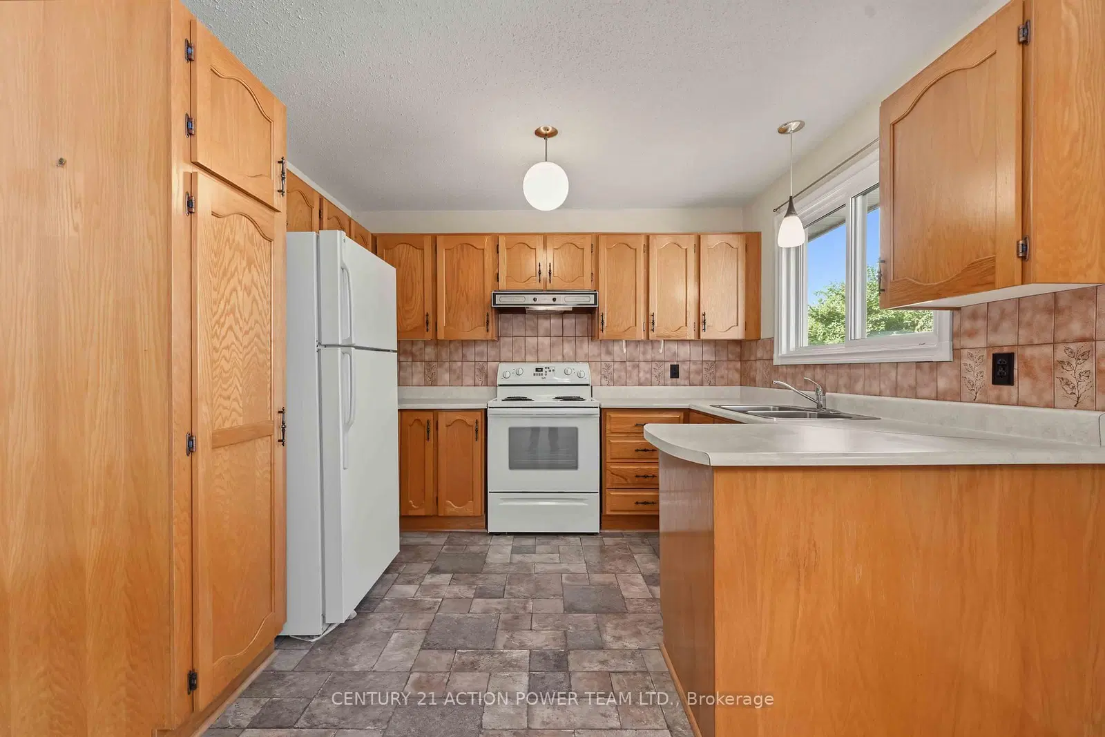 1349 Belcourt Boulevard, Ottawa, ON — photo 7
