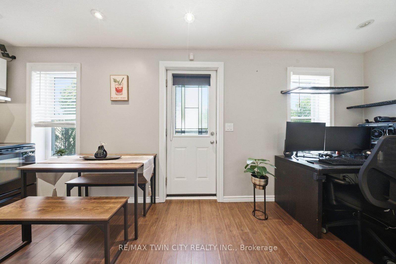 162 Grand River Avenue • Brantford, ON photo 12