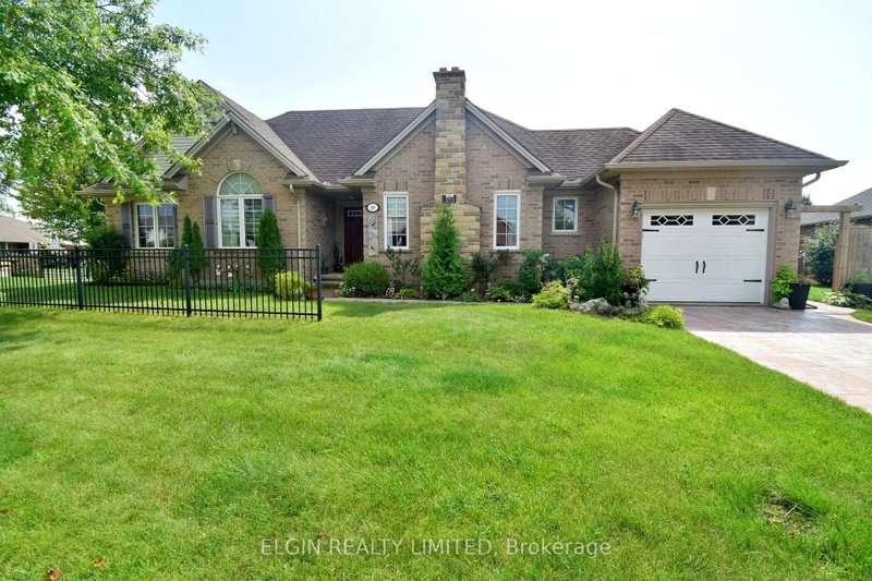 30 Peach Tree Boulevard